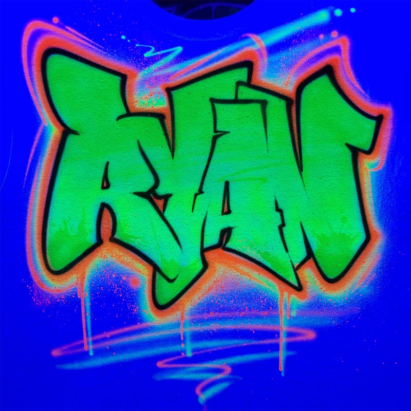 GLOW | Graffiti name design